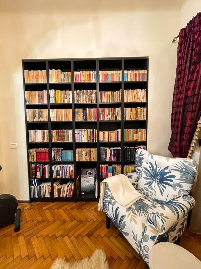 Central Apartment W/ Fire Place - Ground Floor Bucharest Luaran gambar